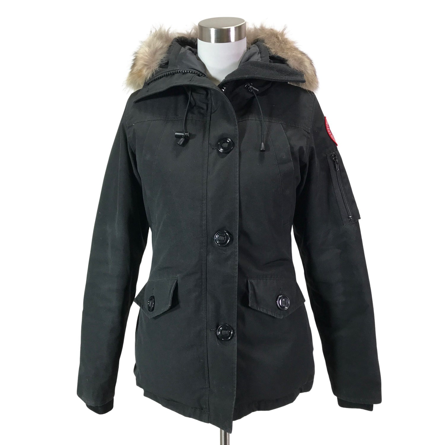  Untuvatakki  Untuvatakki, koko 36  Canada Goose 