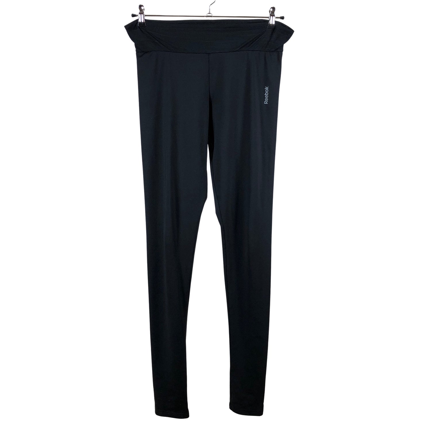  Urheilutrikoot  Urheilutrikoot, koko 42  Reebok 