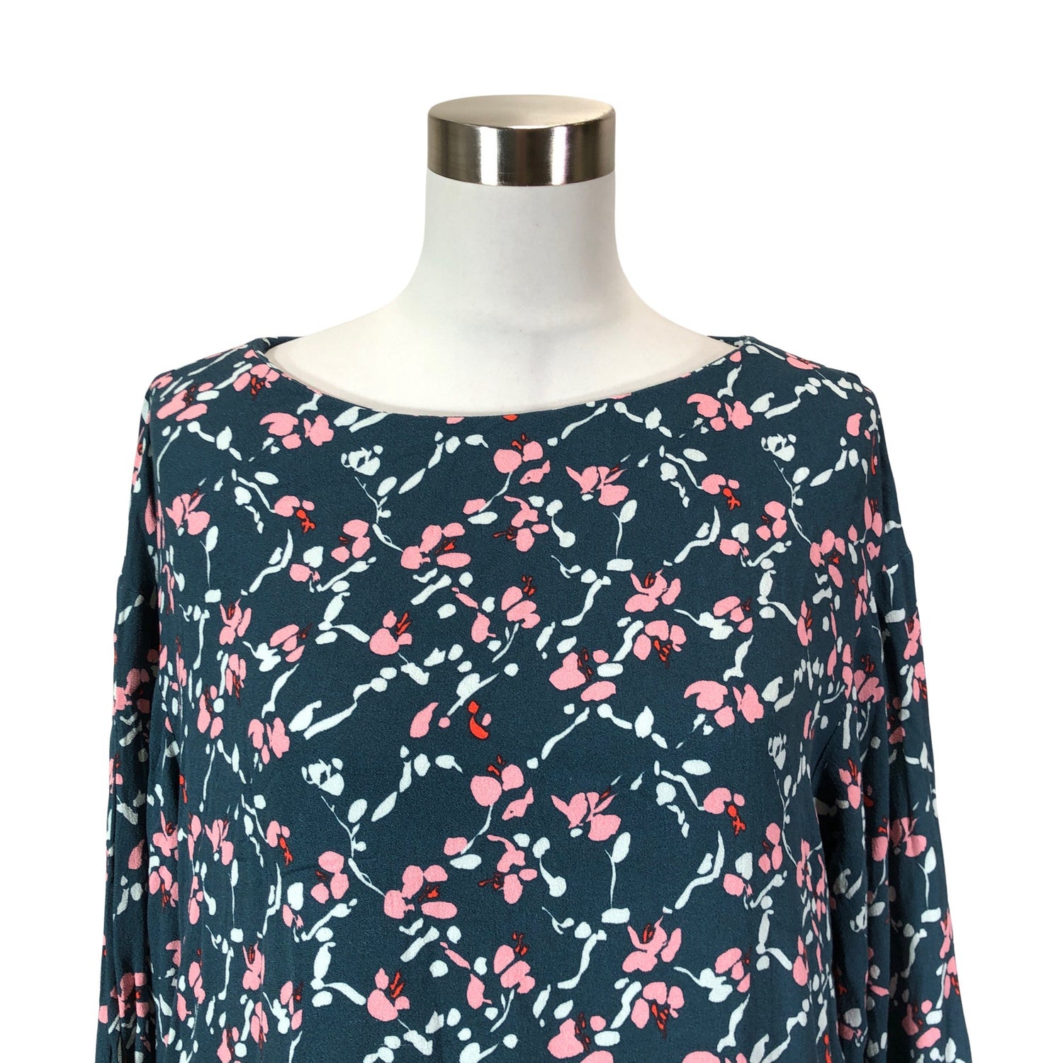  Mekko  Sifonkimekko, koko 40  Marimekko 