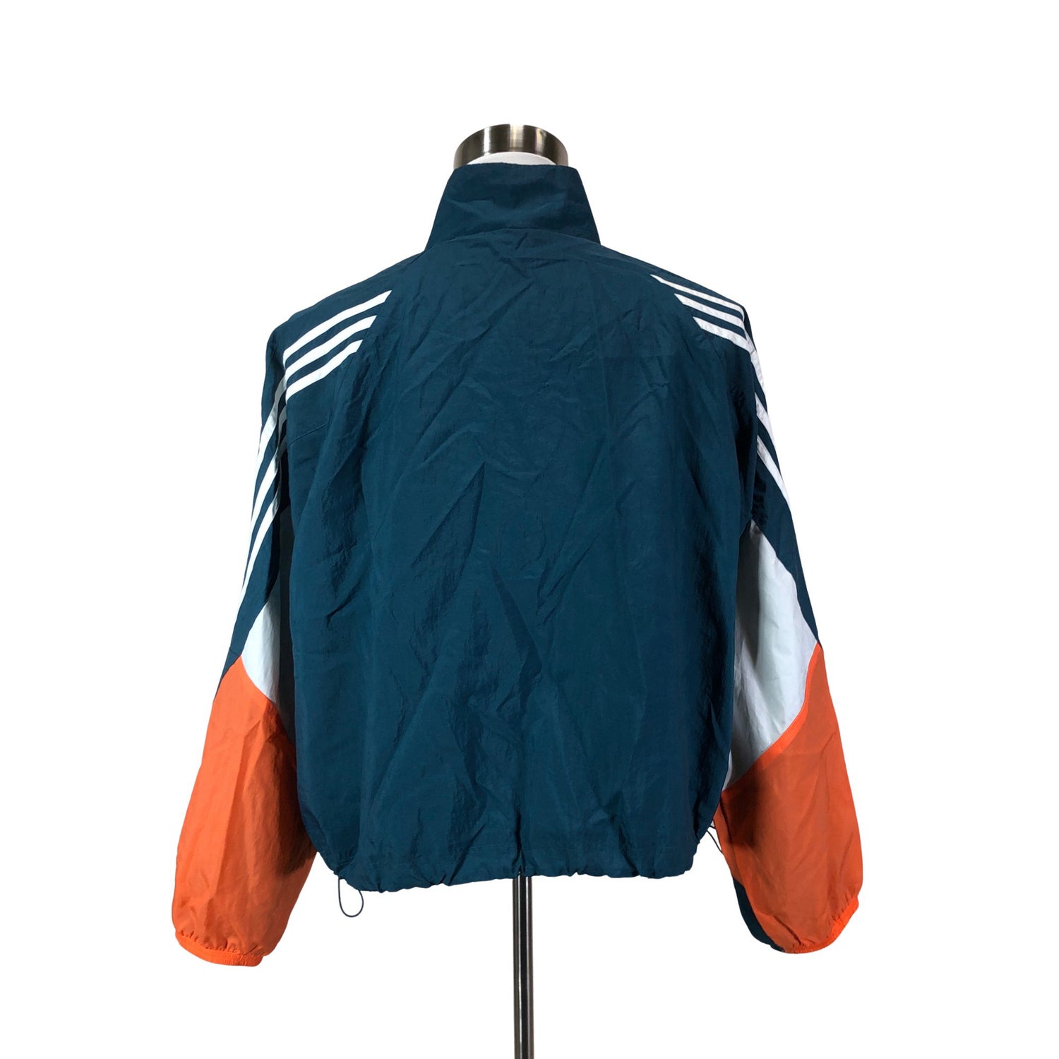  Urheilutakki  Ulkoilutakki, koko XL  Adidas 