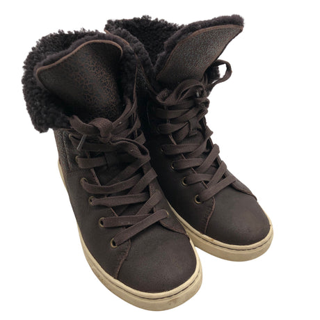 Unisex Ugg - Tennarit, koko 36 -  (2)