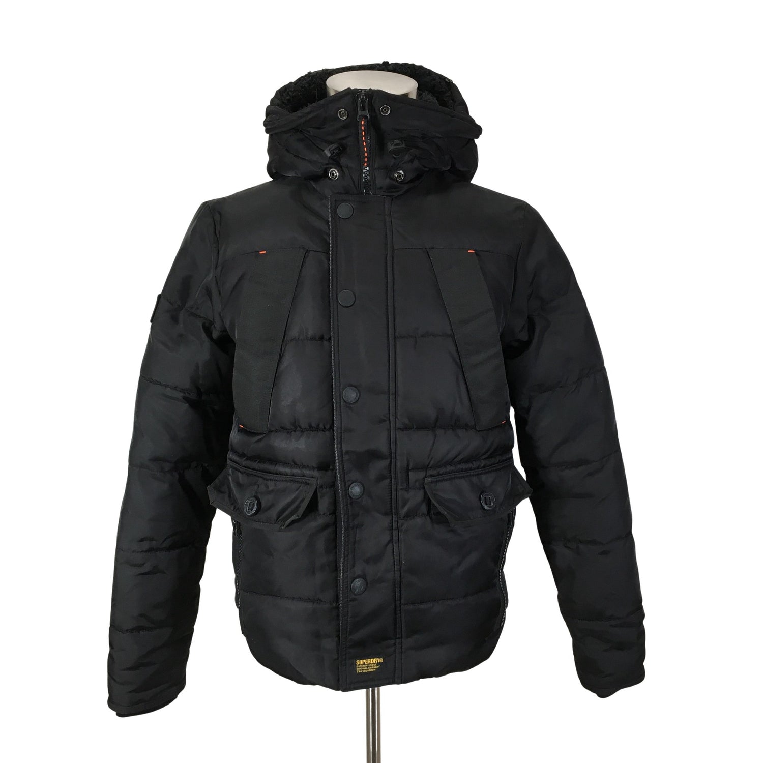  Toppatakki  Toppatakki, koko M  Superdry 
