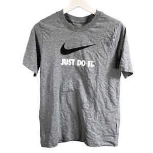 Unisex Nike - T-paita, koko 164 - 170 -  (1)