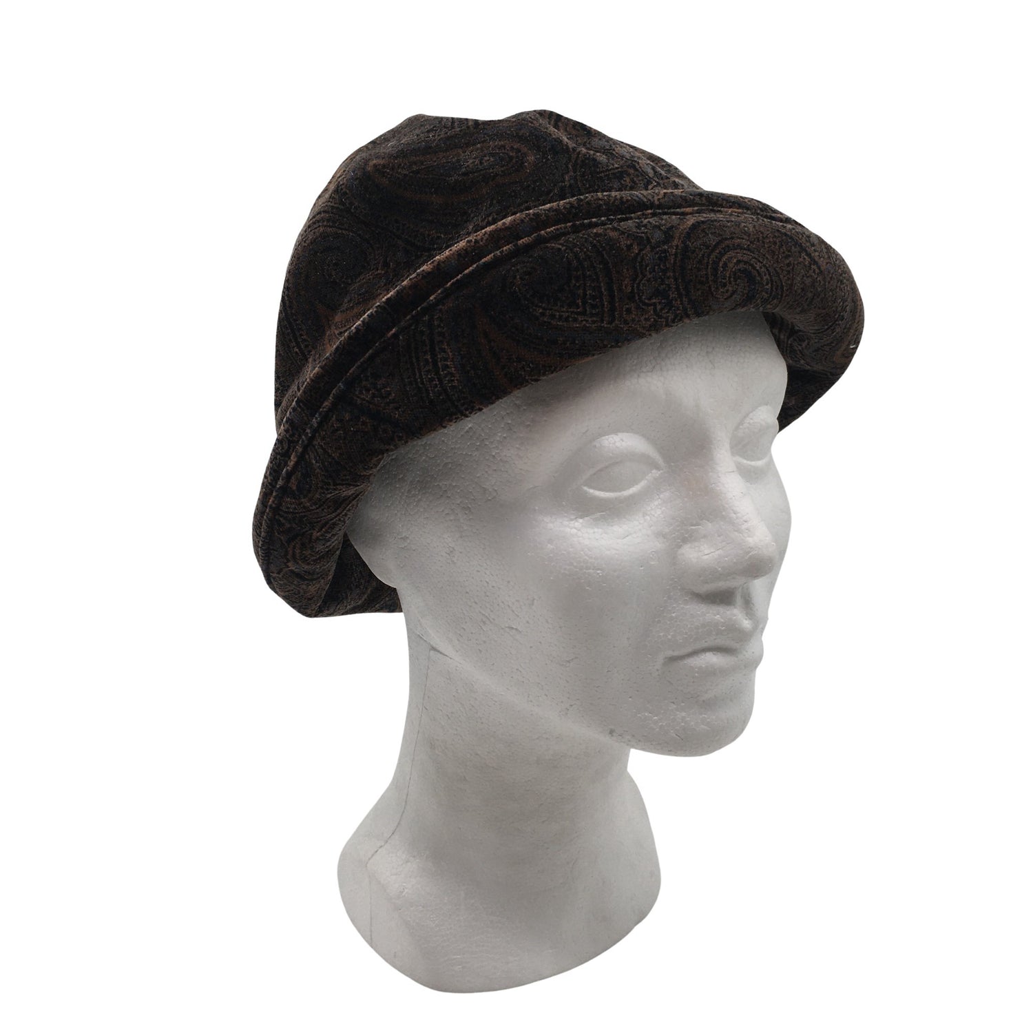  Hattu  Hattu, koko 56 - 58 cm  Mary Pihlaja 