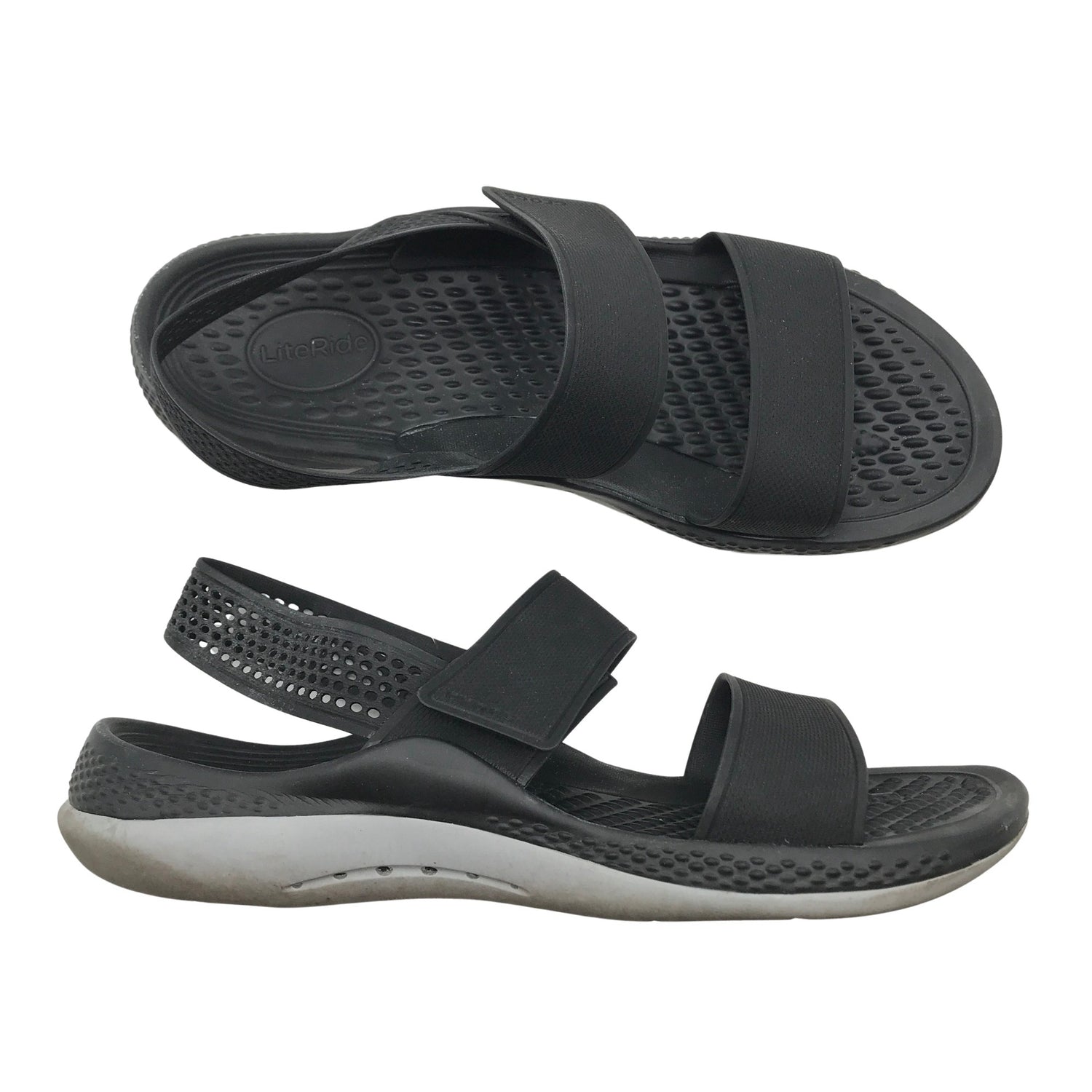  Sandaalit  Sandaalit, koko 43  Crocs 