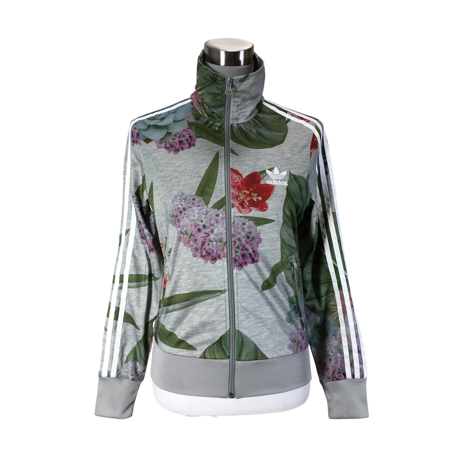  Urheilutakki  Verryttelytakki, koko 34  Adidas 