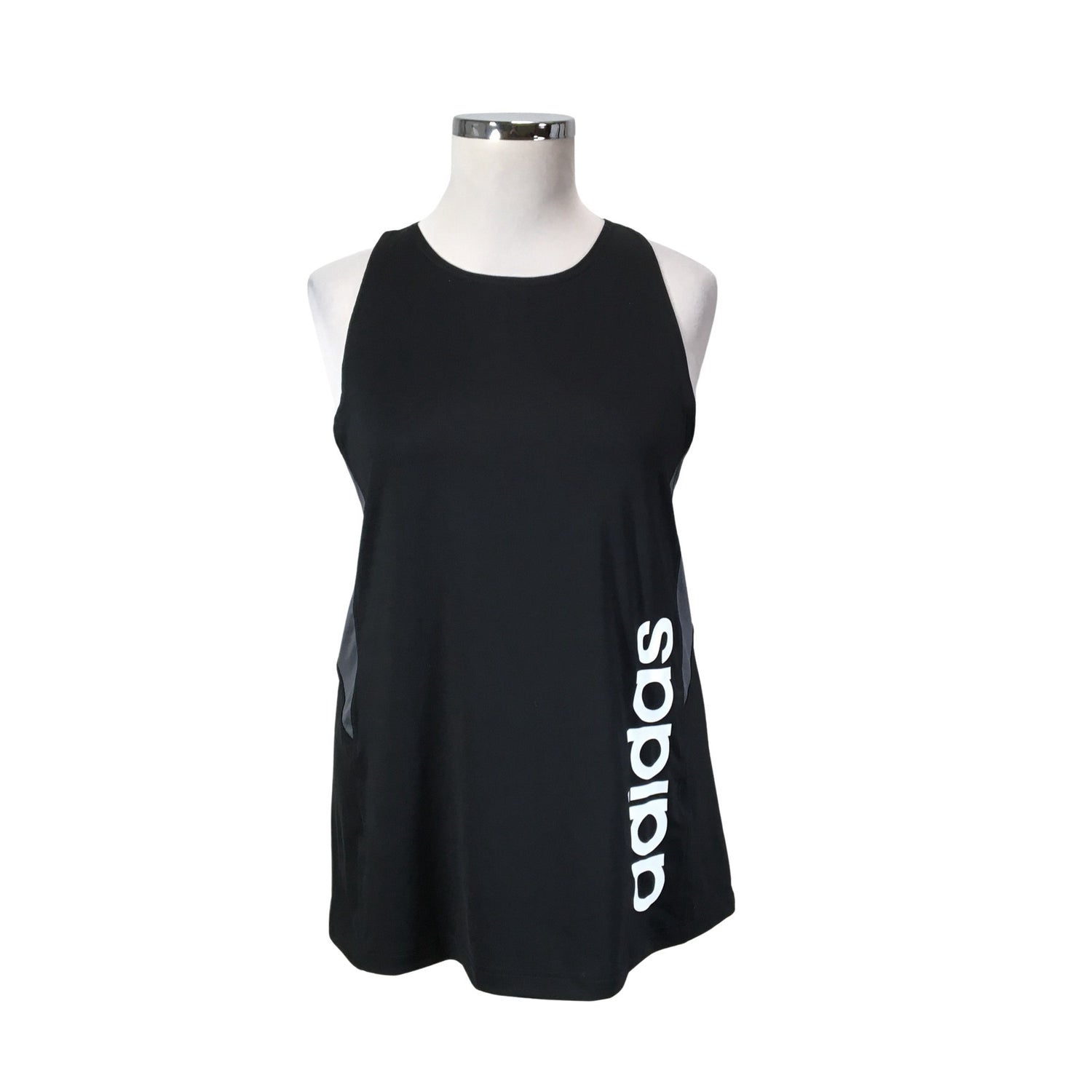  Urheilutoppi  Urheilutoppi, koko 42  Adidas 