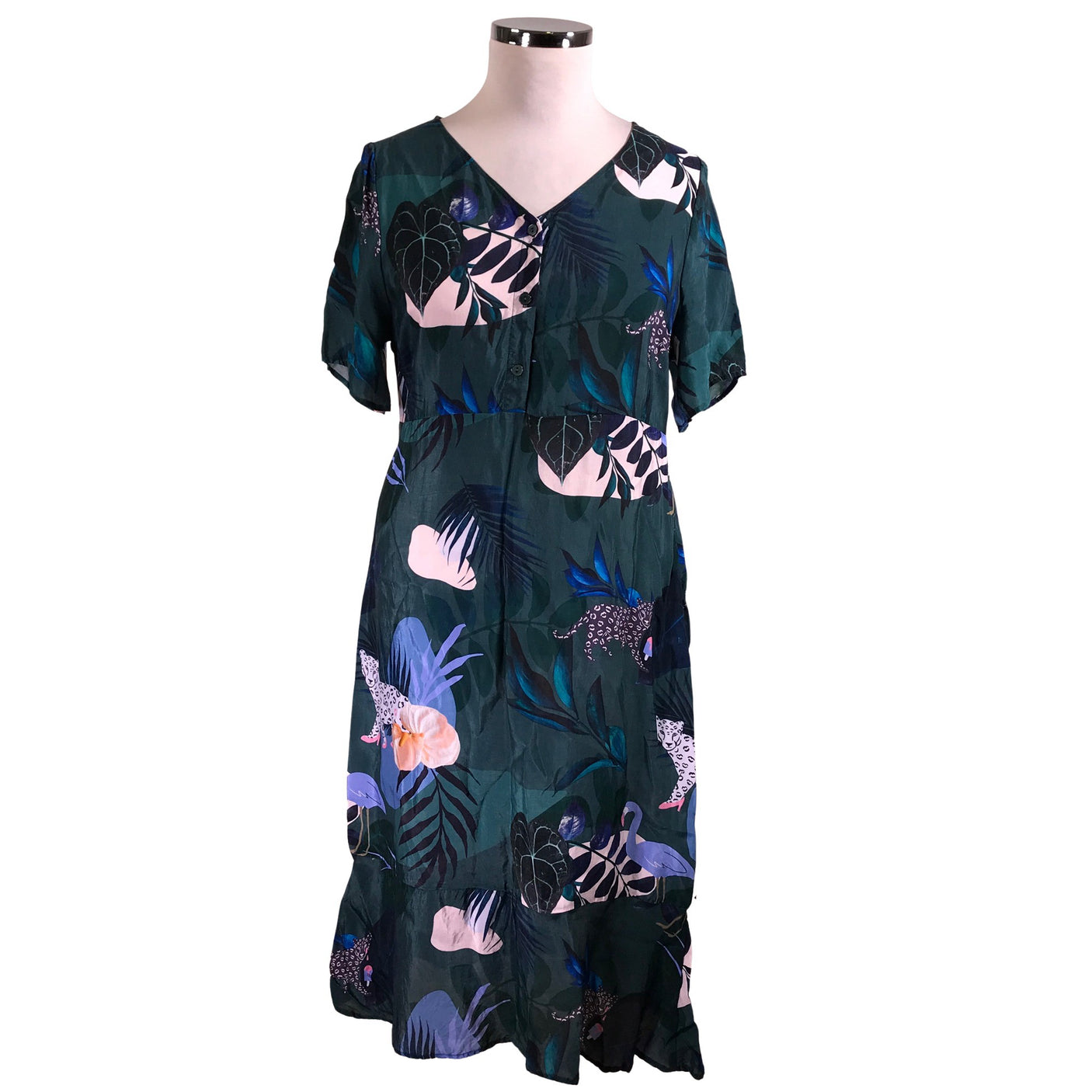 Unisex Uhana Design - Sifonkimekko, koko 42 -  (1)