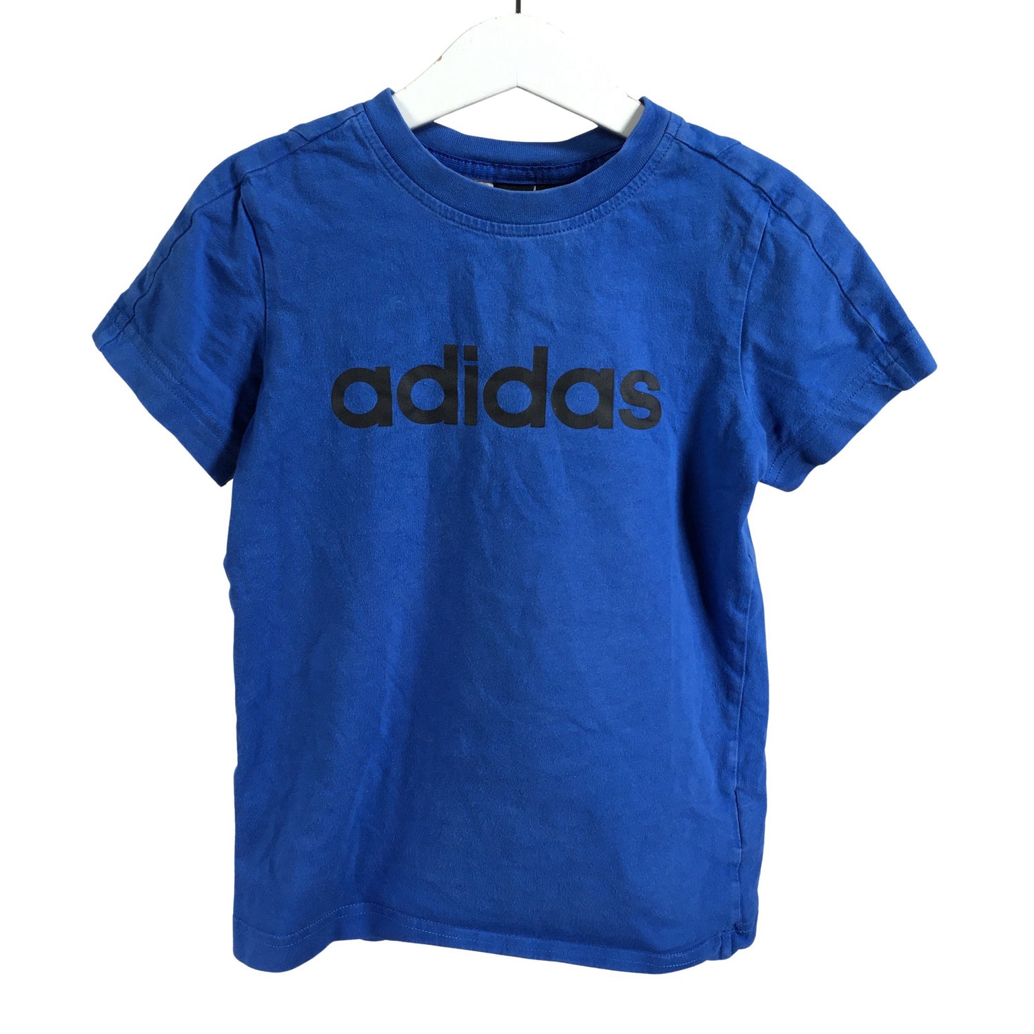  T-paita  T-paita, koko 110 - 116  Adidas 