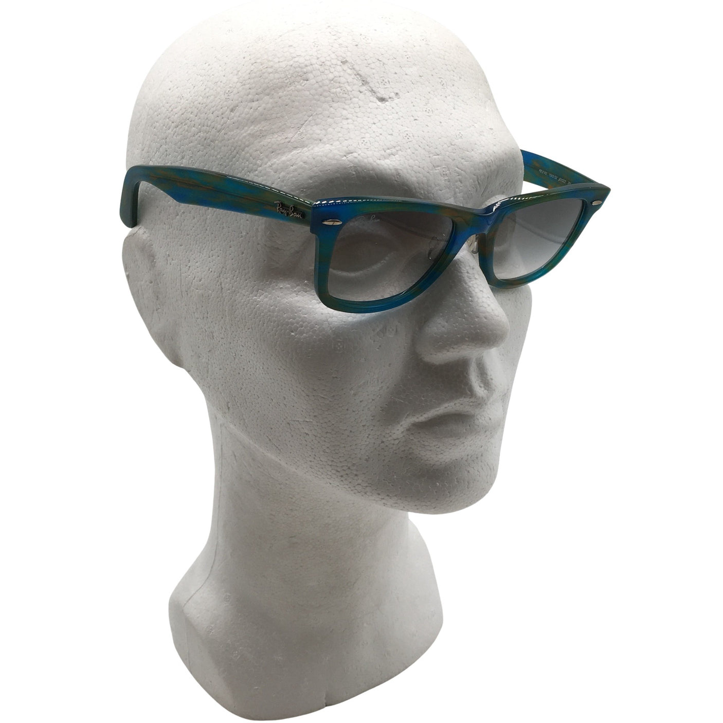 Aurinkolasit, koko Ei kokoa