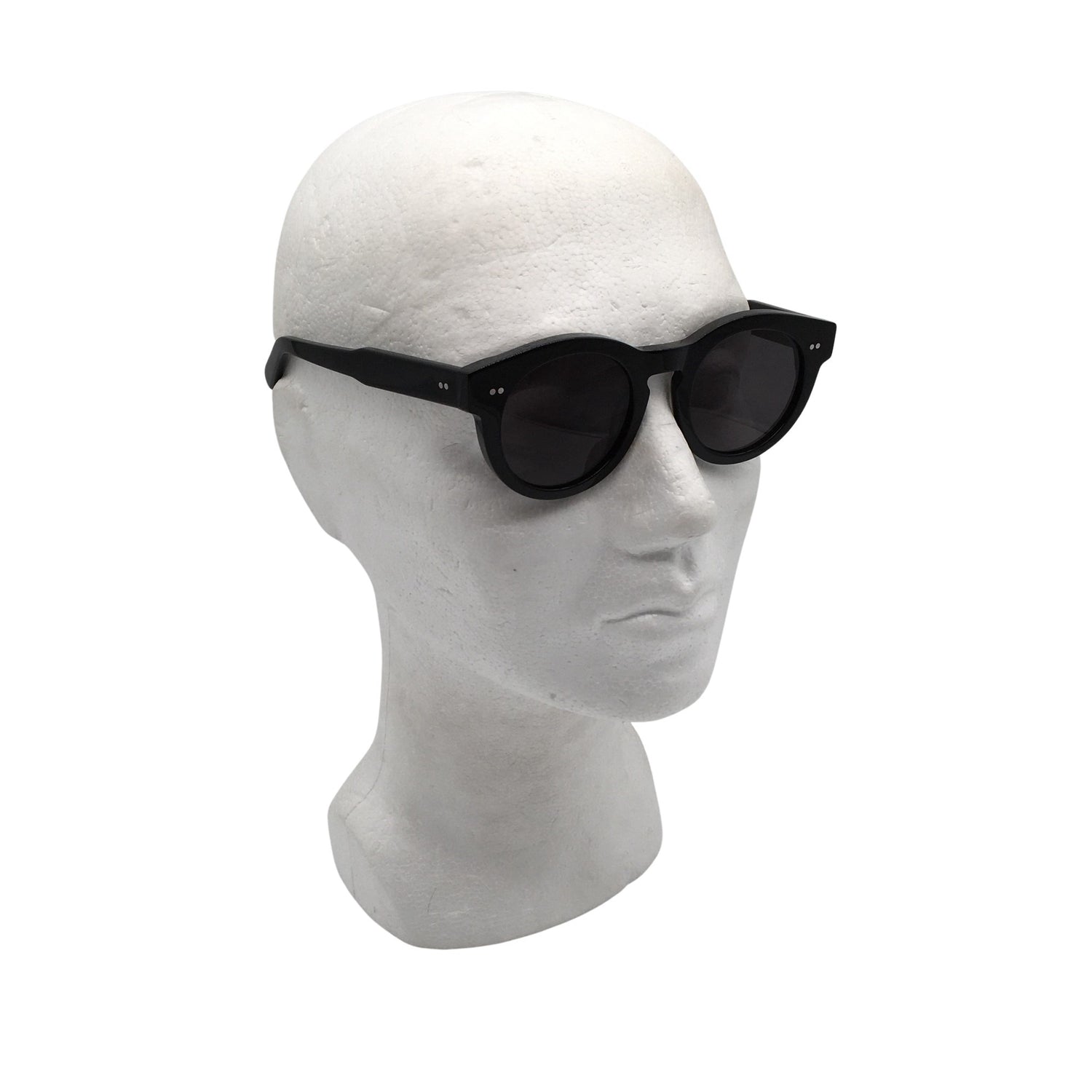 Aurinkolasit, koko Ei kokoa