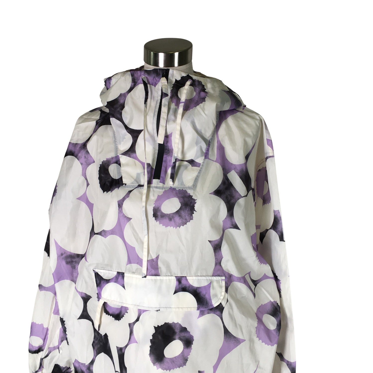  Urheilutakki  Ulkoilutakki, koko 38  Marimekko 