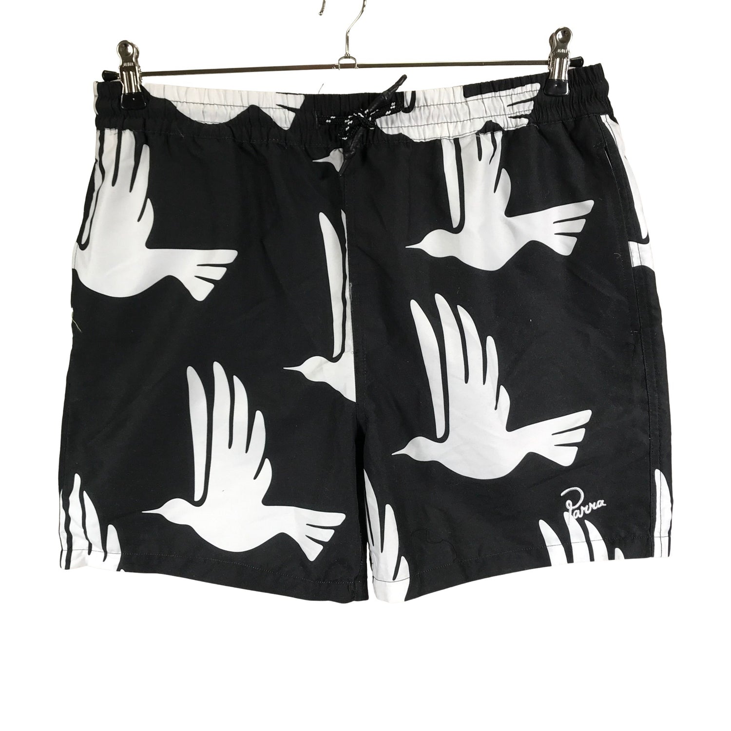 Urheilushortsit, koko L