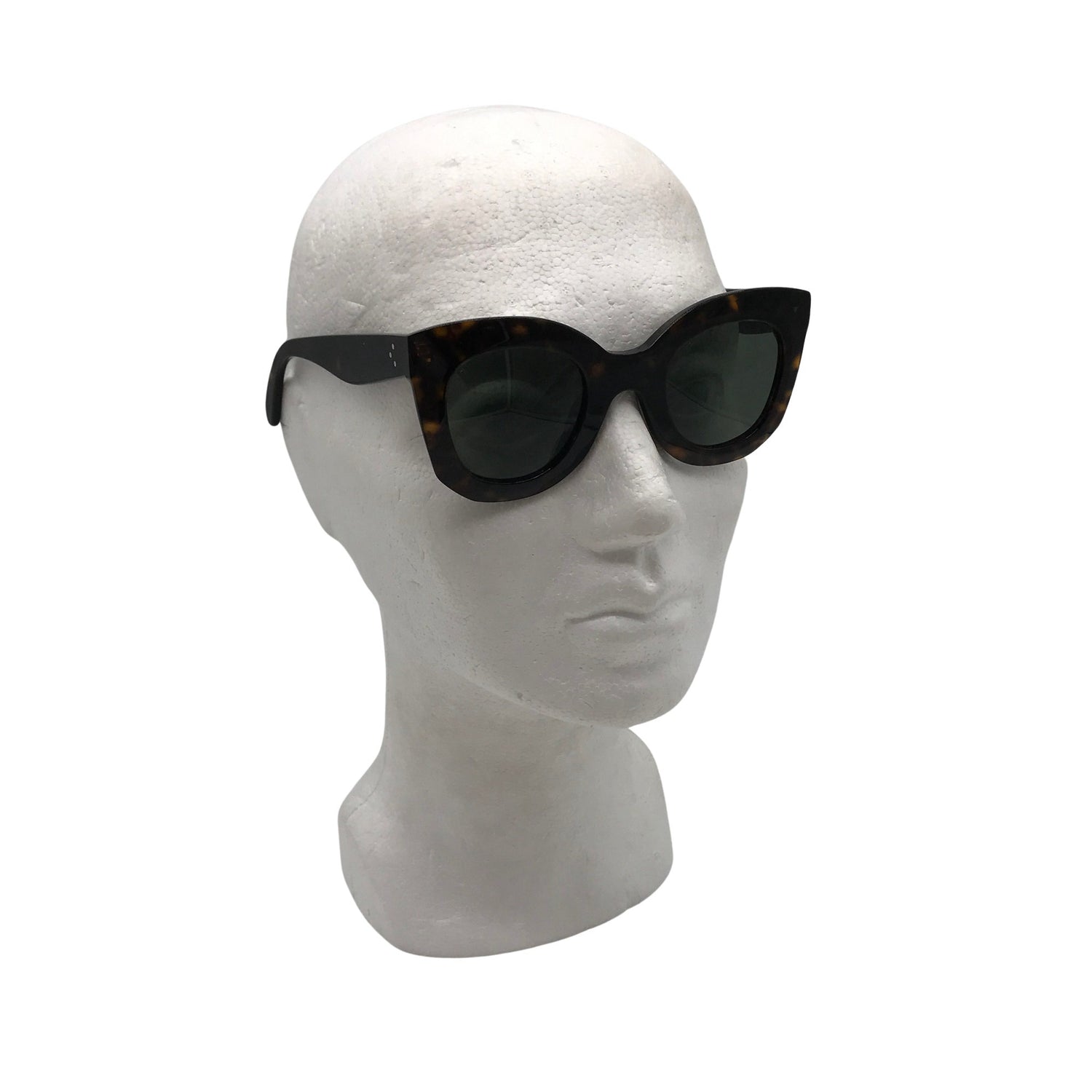 Aurinkolasit, koko Ei kokoa