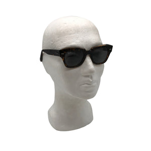 Aurinkolasit, koko Ei kokoa