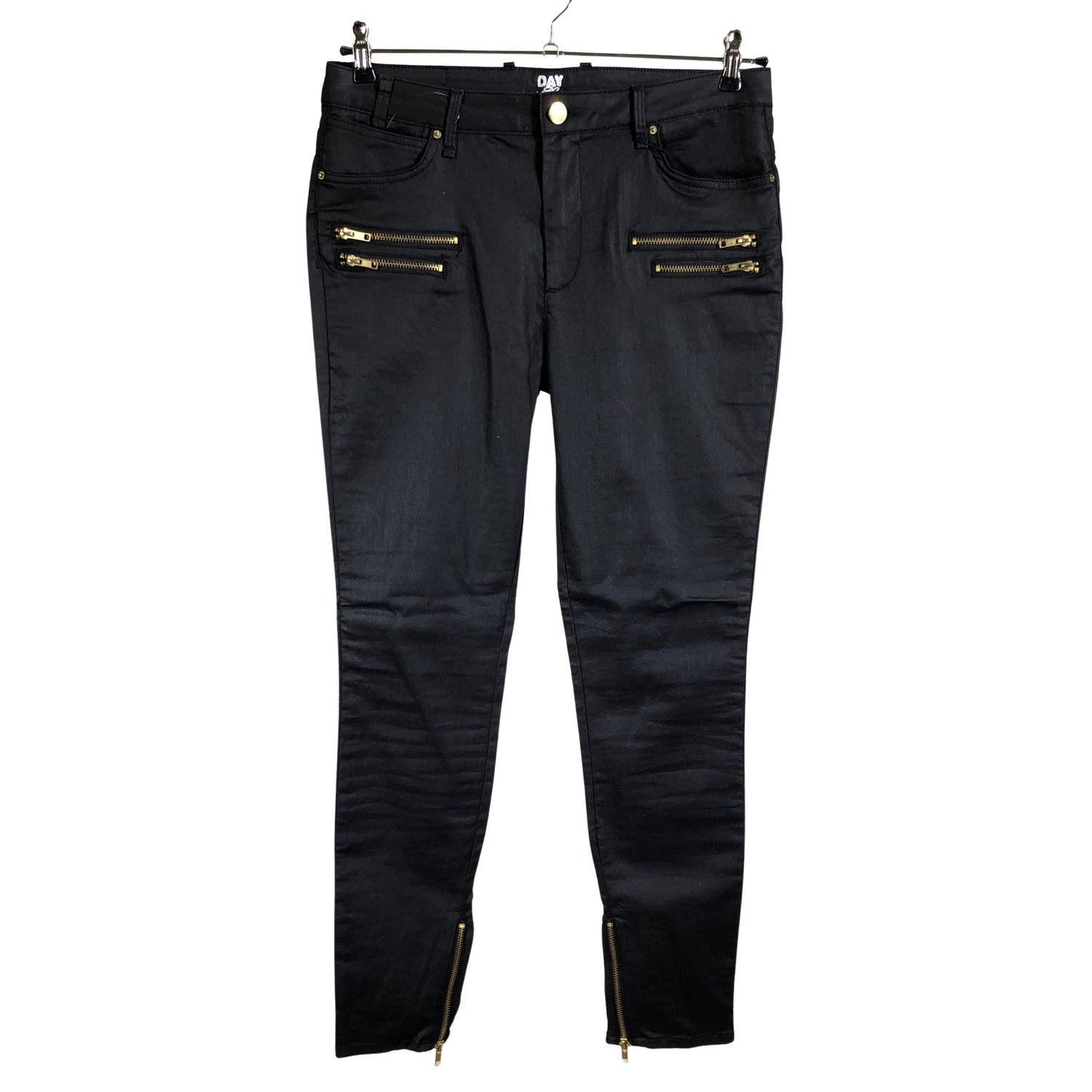  Farkut  Farkut, koko 40  DAY Birger et Mikkelsen 