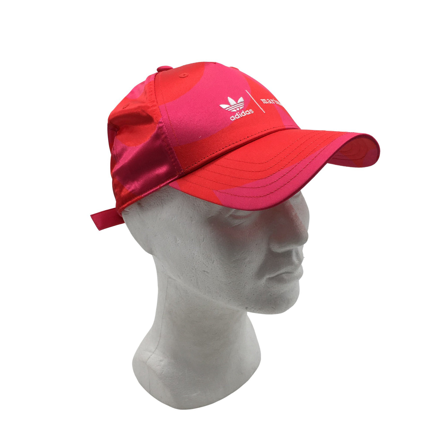 Unisex Adidas - Lippalakki, koko 52 - 54 cm -  (1)