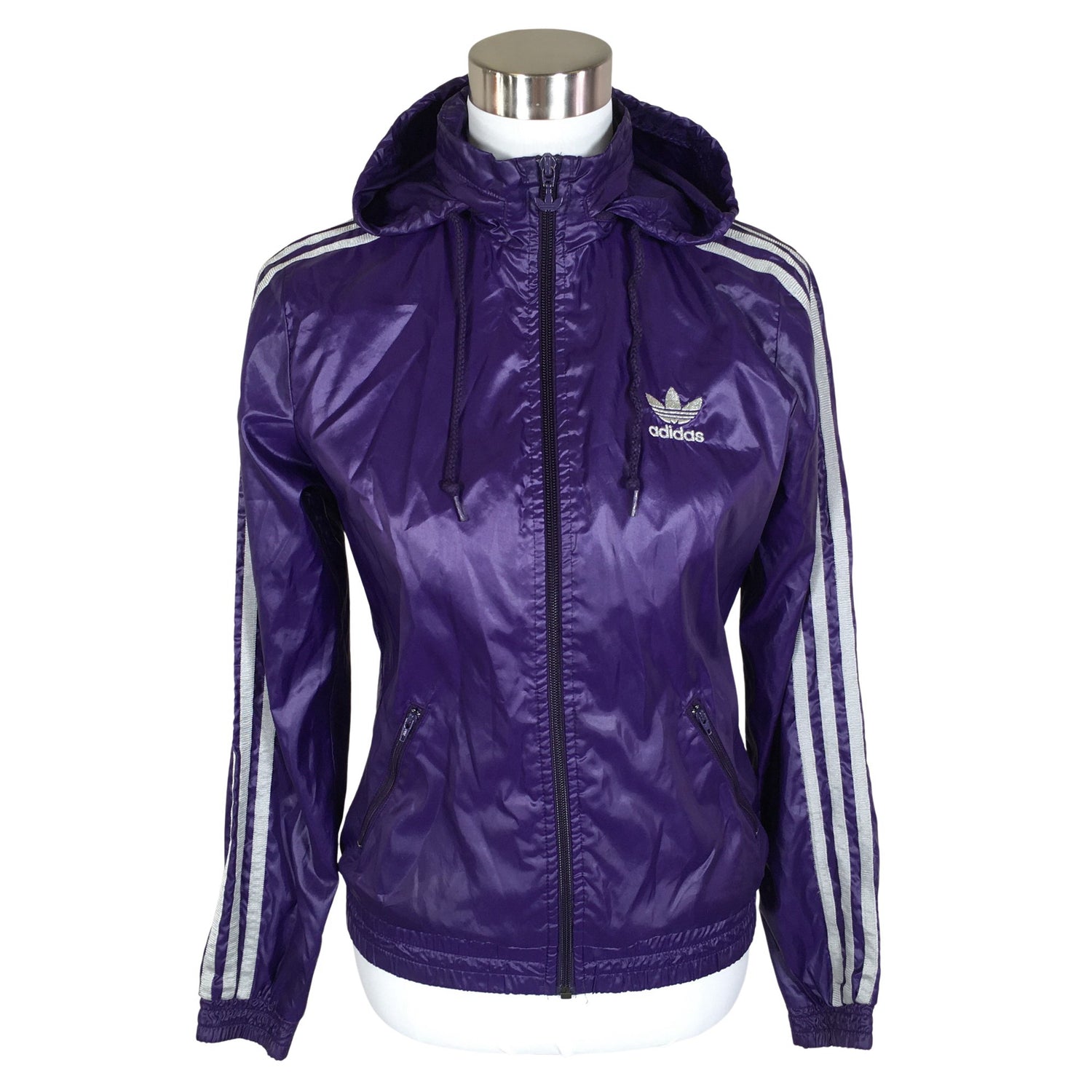  Urheilutakki  Urheilutakki, koko 36  Adidas 