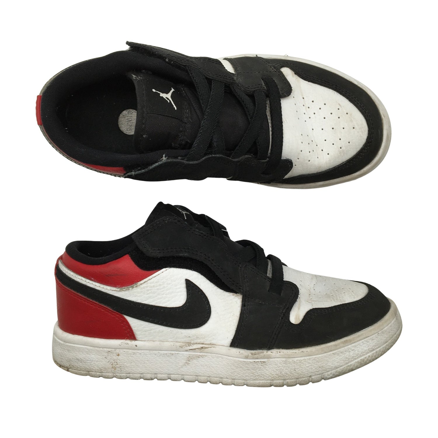  Tennarit  Tennarit, koko 33  Jordan (Nike) 