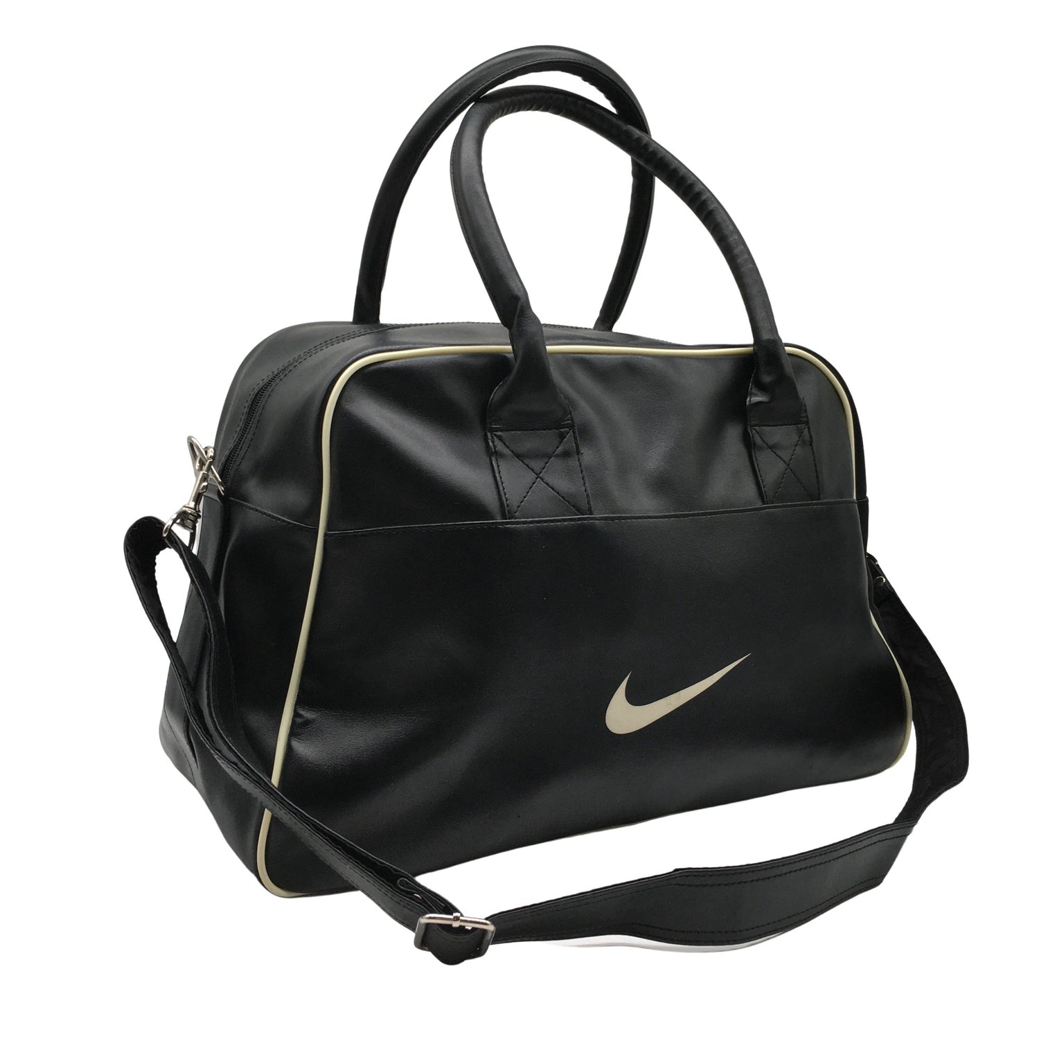  Urheilukassi  Urheilukassi, koko Maxi  Nike 