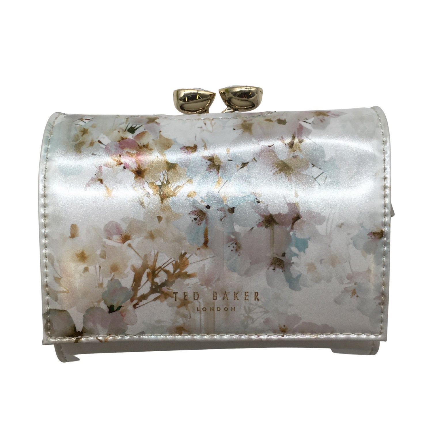  Lompakko  Lompakko, koko Ei kokoa  Ted Baker 