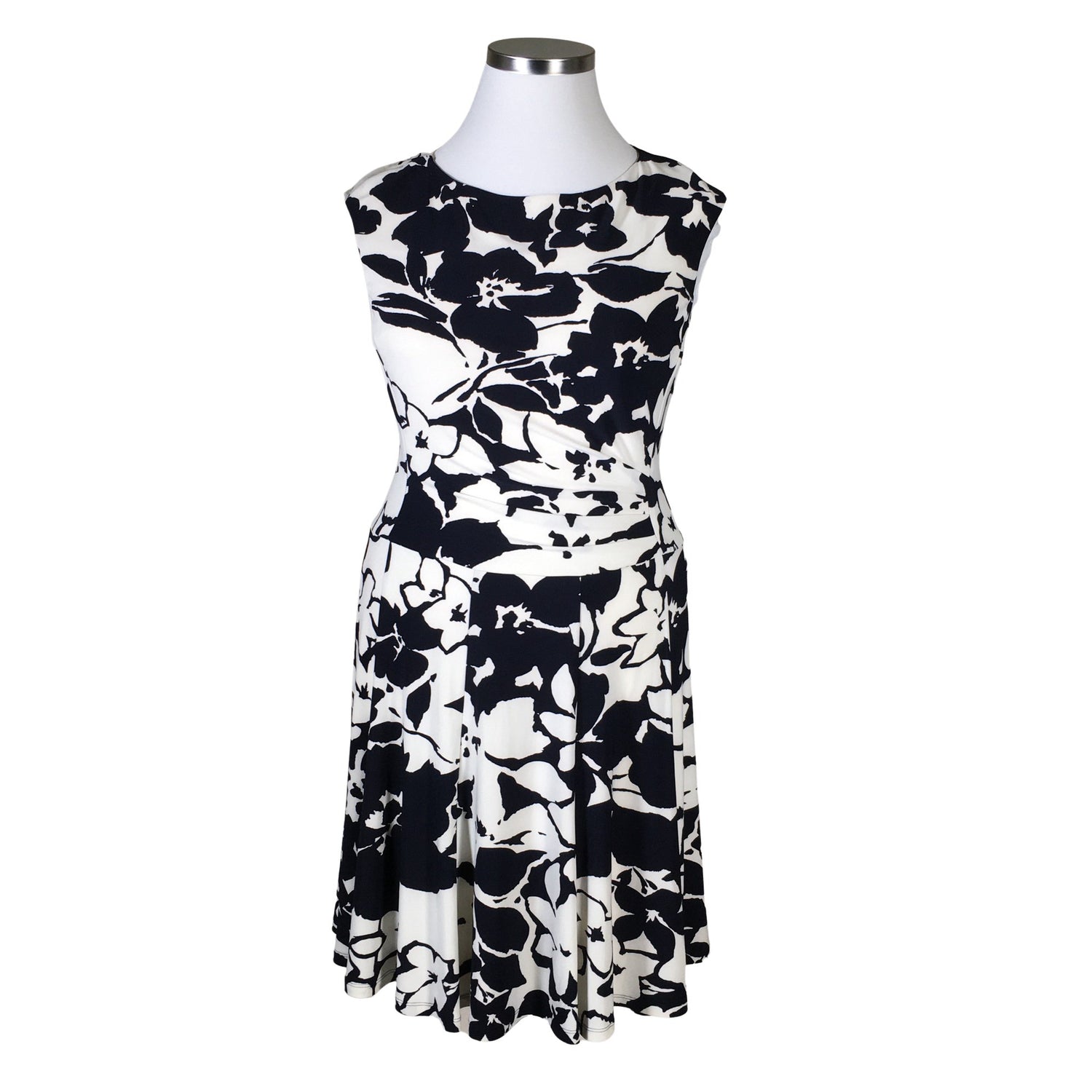  Mekko  Trikoomekko, koko 42  Ralph Lauren 