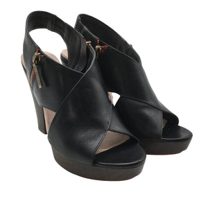 Korolliset sandaalit, koko 38