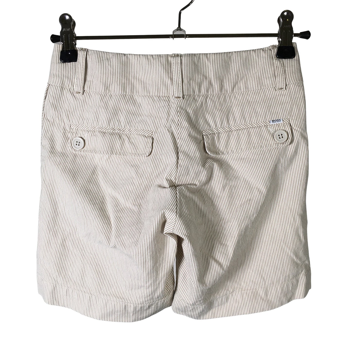  Shortsit  Shortsit, koko 128 - 134  Hugo Boss 