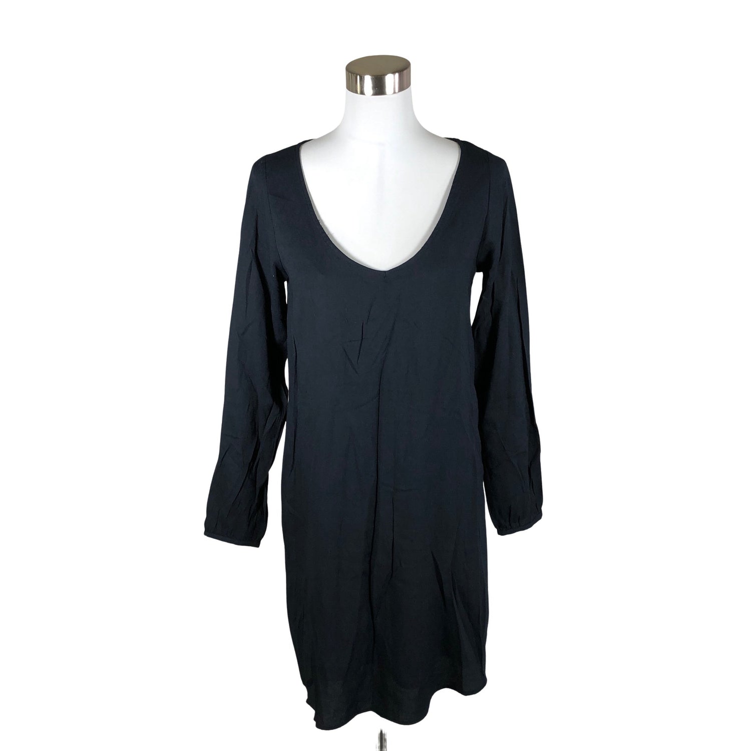  Mekko  Sifonkimekko, koko 40  Zara 