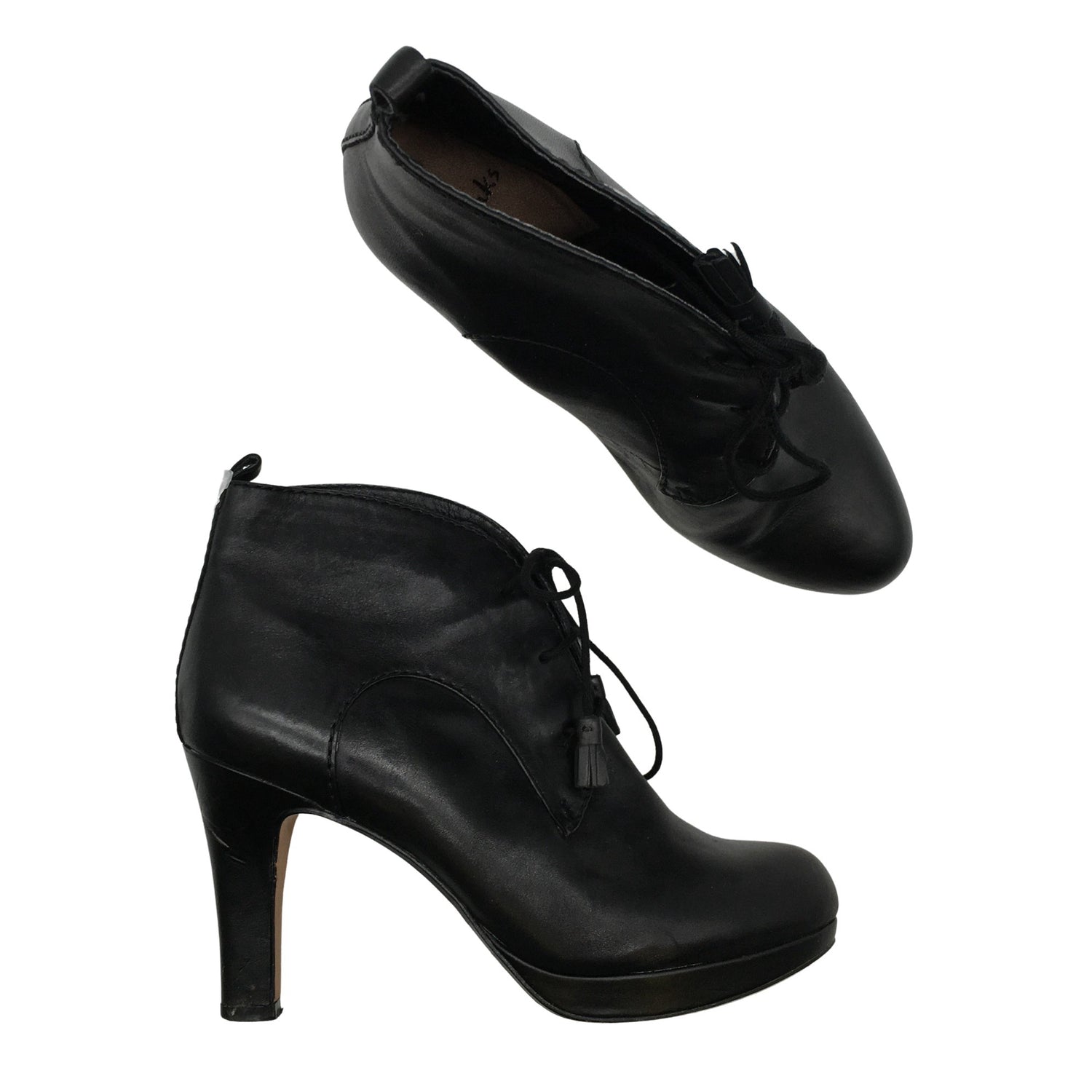  Nilkkurit  Nilkkurit, koko 40  Clarks 