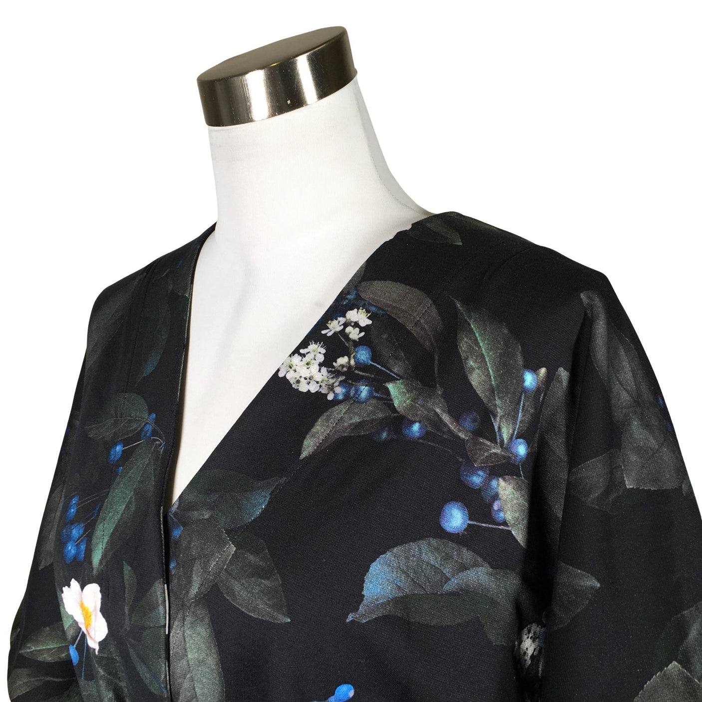 Unisex Uhana Design - Lyhythihainen pusero, koko 40 -  (3)
