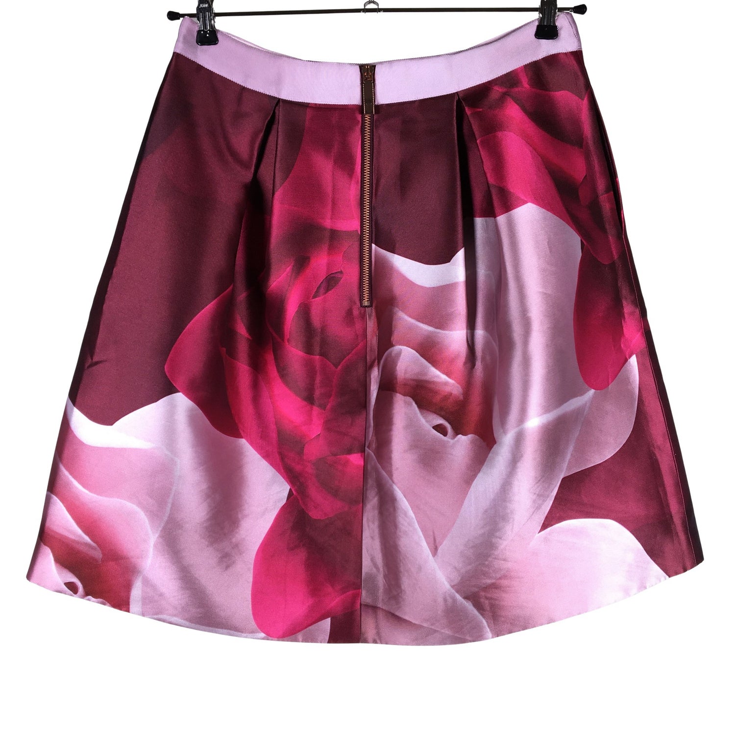  Juhlahame  Juhlahame, koko 40  Ted Baker 