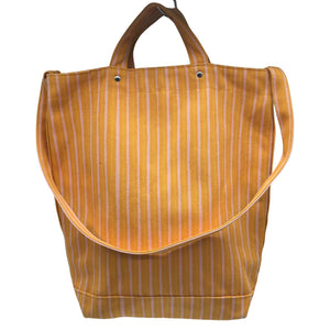 Käsilaukku, koko Maxi