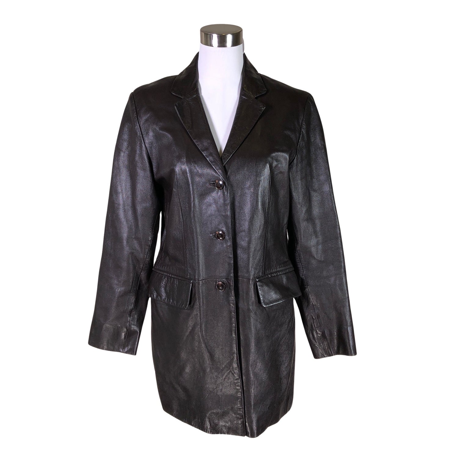 Nahk jakk, suurus 38.