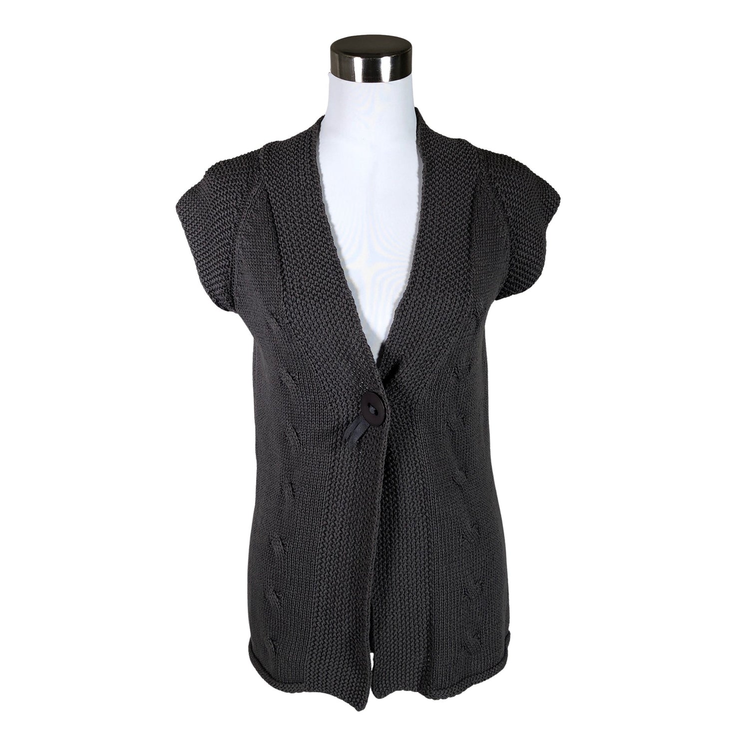 Liivi  Neuleliivi, koko 40  S.T.I 