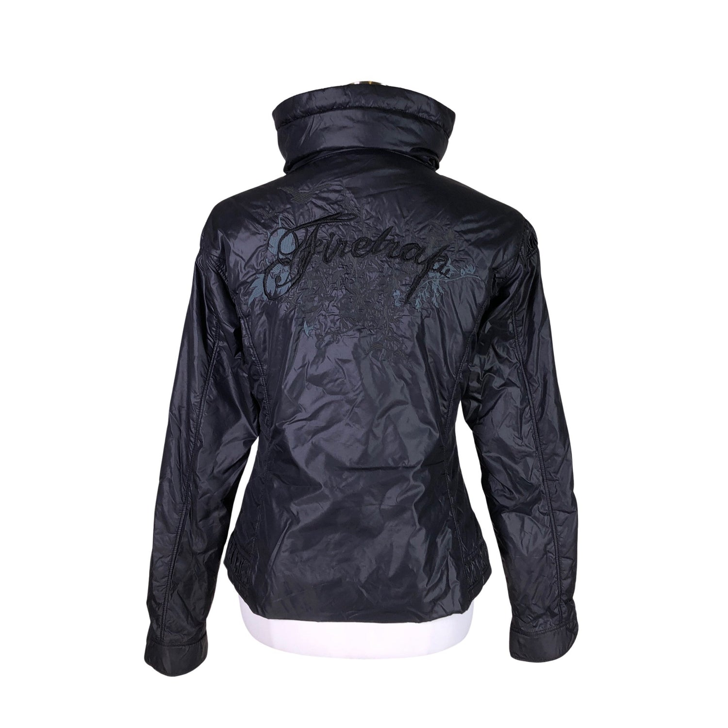  Kevyttoppatakki  Kevyttoppatakki, koko 38  Firetrap 