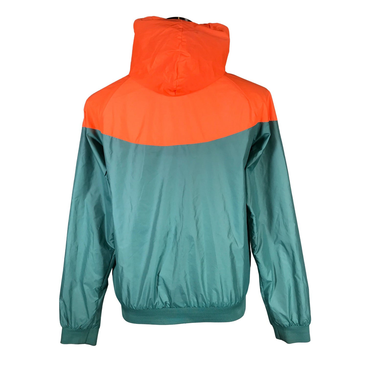  Urheilutakki  Ulkoilutakki, koko XL  Nike 