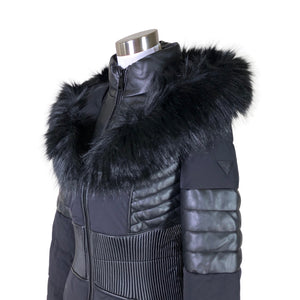 Unisex Guess - Toppatakki, koko 38 -  (3)