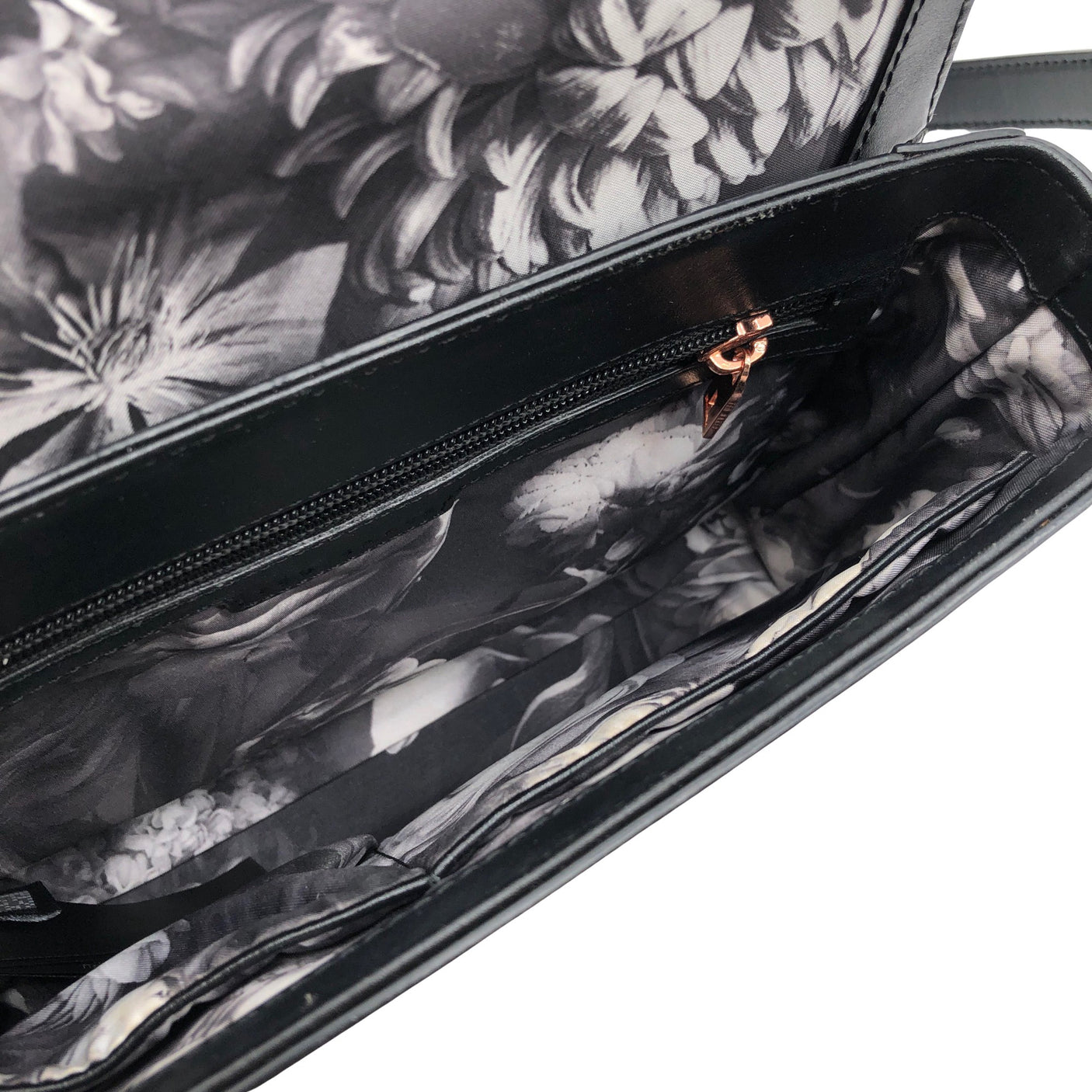 Unisex Ted Baker - Olkalaukku, koko Mini -  (3)