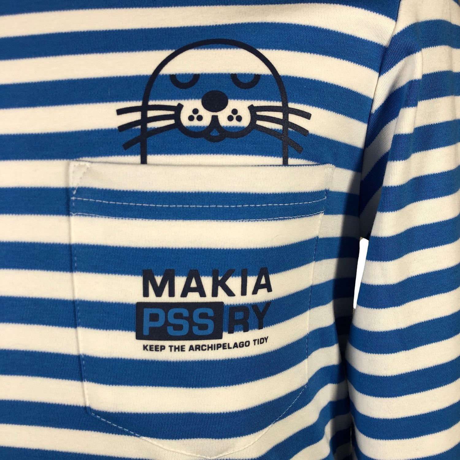  Paita  Trikoopaita, koko XS  Makia 