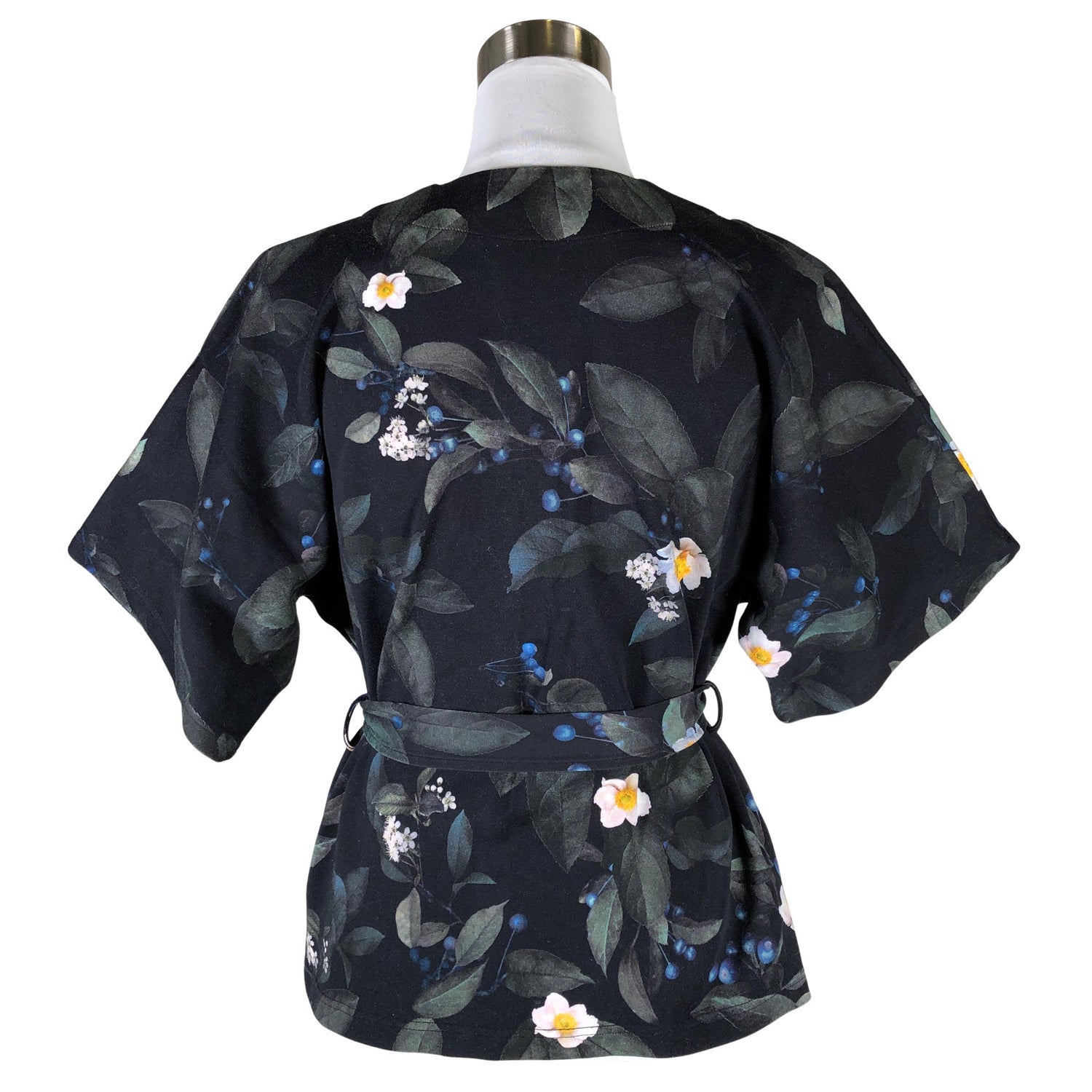  Paita  Pusero, koko 34  Uhana Design 