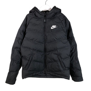Unisex Nike - Toppatakki, koko 134 - 140 -  (1)