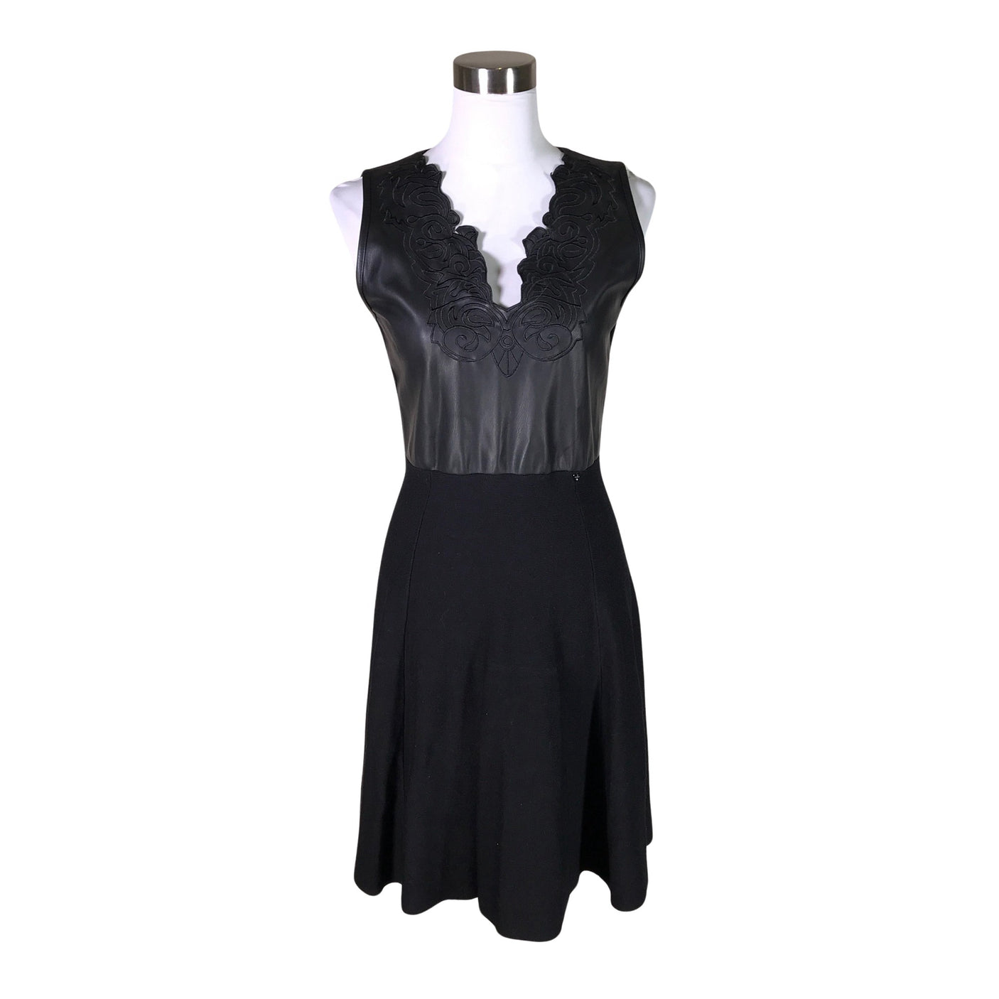 Unisex Guess - Neulemekko, koko 40 -  (1)