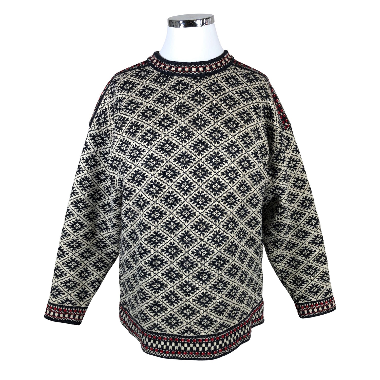  Neulepaita  Neulepaita, koko 44  Handmade 