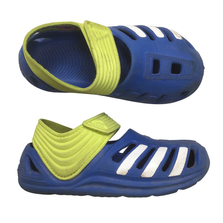 Unisex Adidas - Sandaalit, koko 26 -  ()