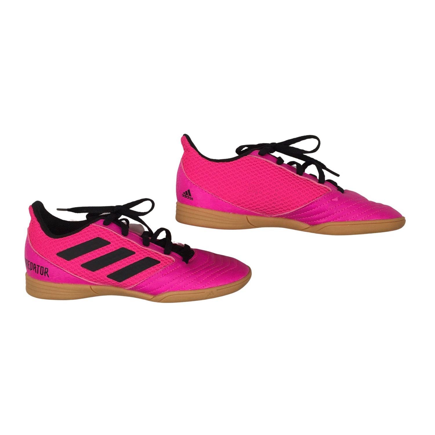  Sisäliikuntakengät  Sisäliikuntakengät, koko 32  Adidas 