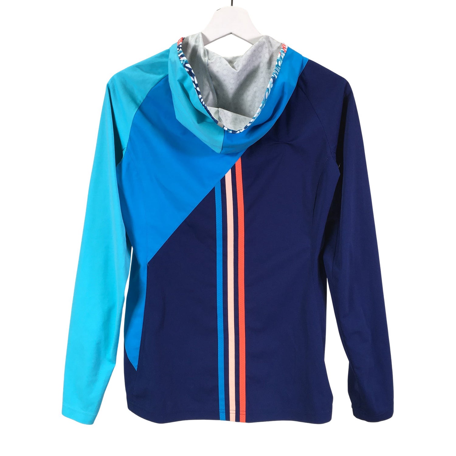  Urheilutakki  Urheilutakki, koko 32  Adidas 