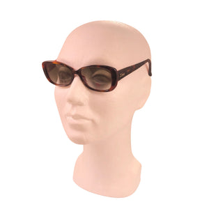 Aurinkolasit, koko Ei kokoa