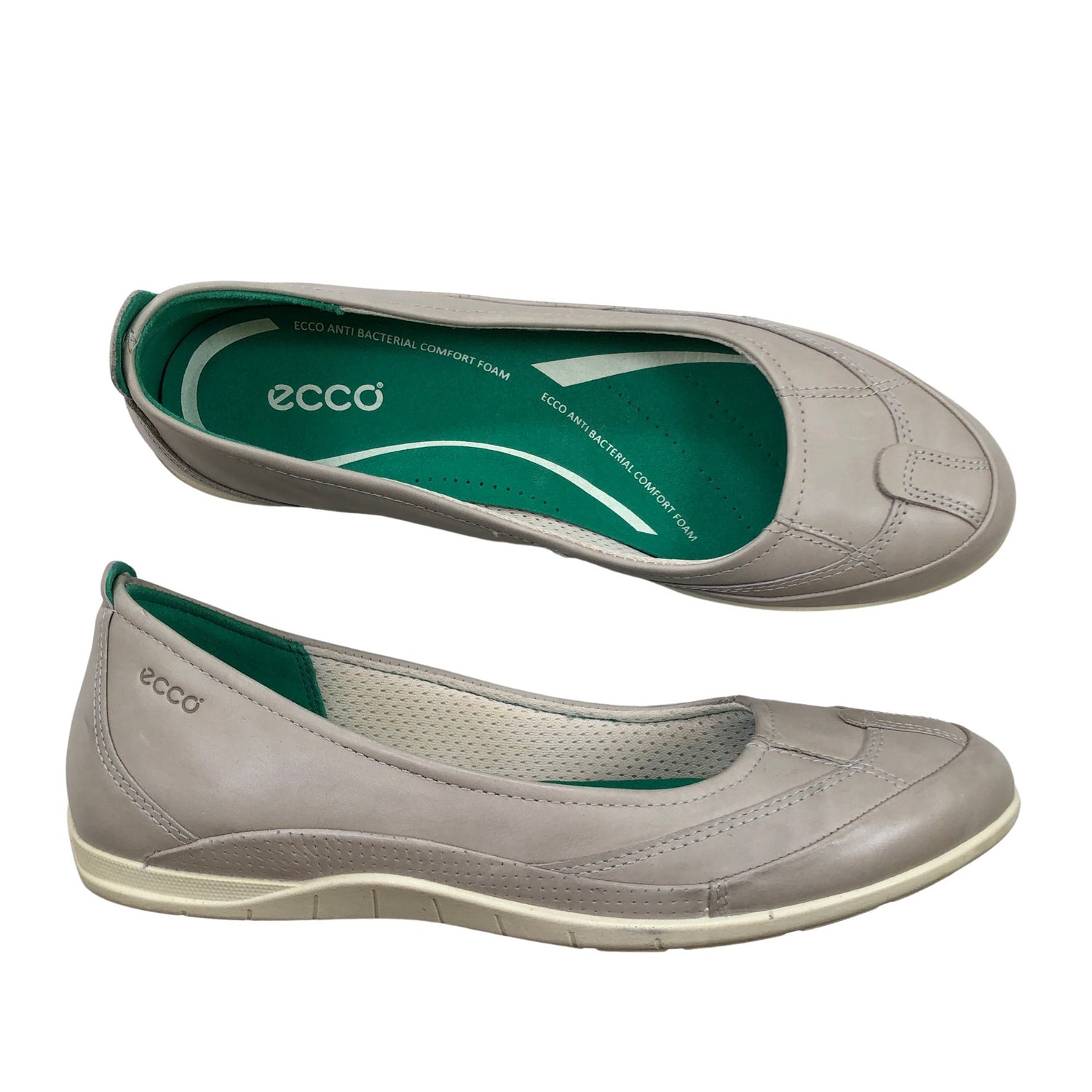  Ballerinat  Ballerinat, koko 39  Ecco 