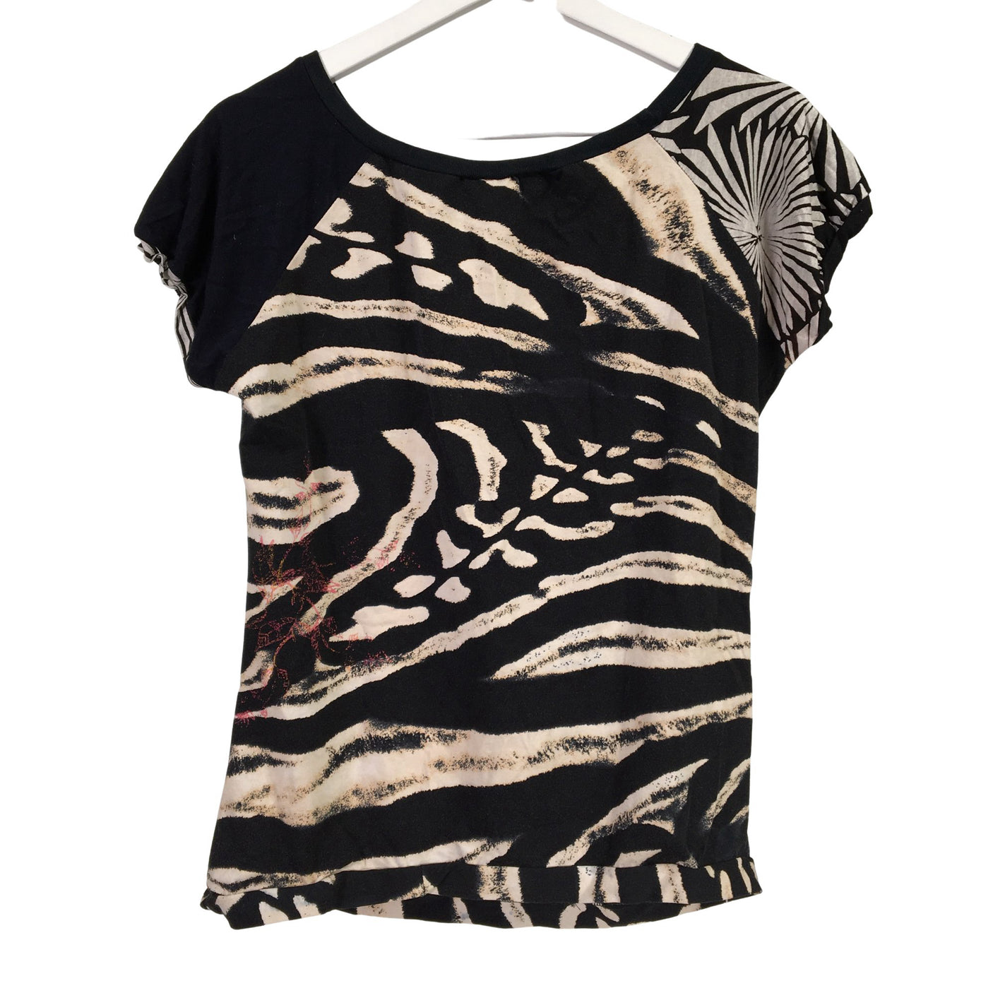 Unisex St. Malandra - T-paita, koko 38 -  (2)